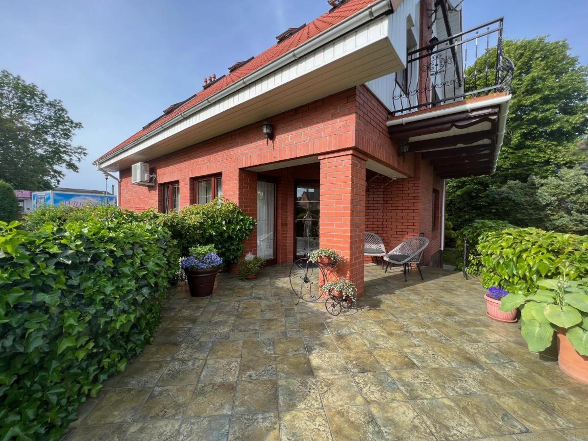 Willa Garden 2 Z Pieknym Ogrodem I Tarasem Ustronie Morskie Ngoại thất bức ảnh